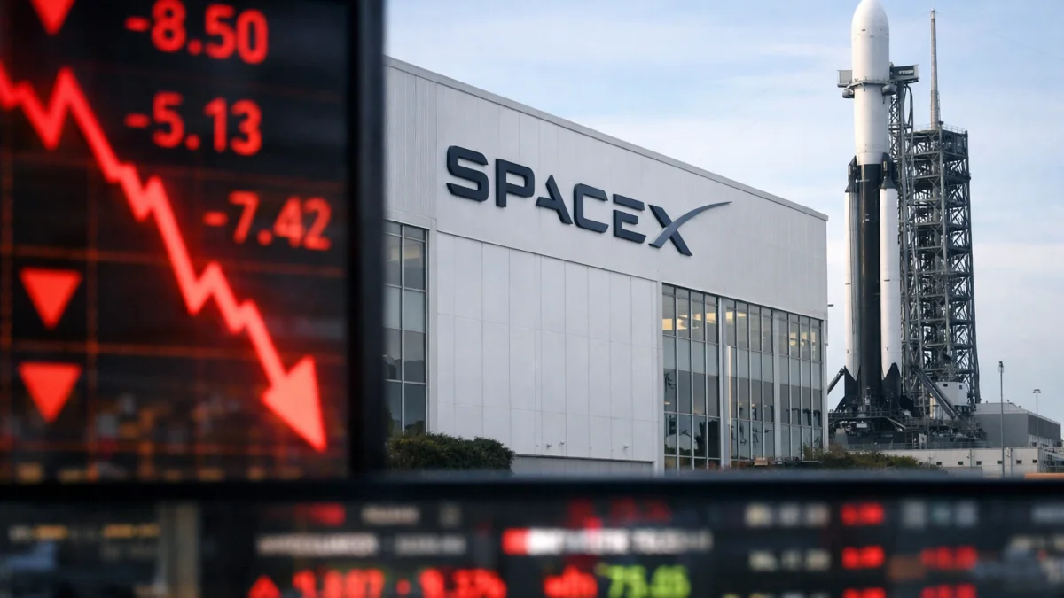 SpaceX Shares Decline for Third Straight Day Amid AI Borrowing Plans